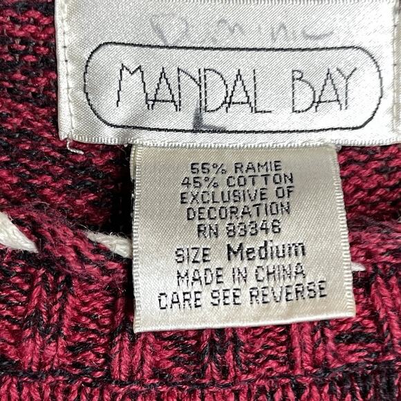 Vintage Mandal Bay Christmas Sweater Red Snowman Festive Size Medium Knit Top - Picture 4 of 6